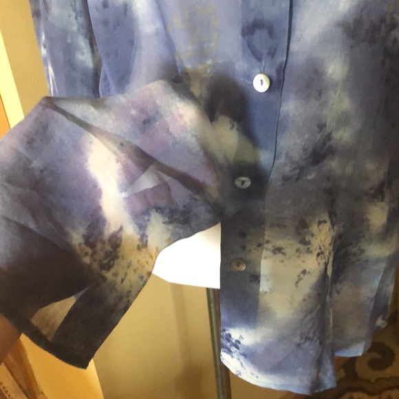 TESS size XL Cloudscape Button 100% Silk Button-front Ethereal Heavenly $109 NEW - Picture 11 of 12